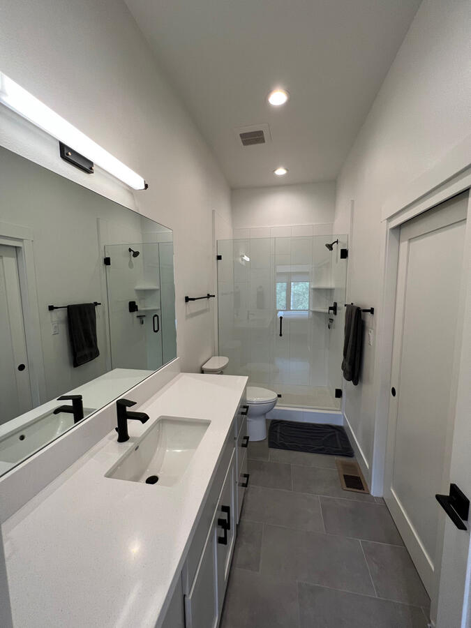 Aura West Master Bathroom